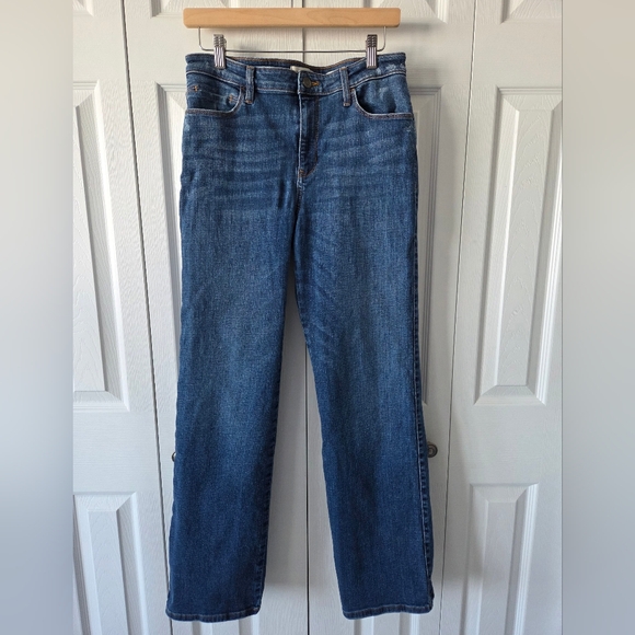 Guess Denim - Guess Sexy Straight Jean